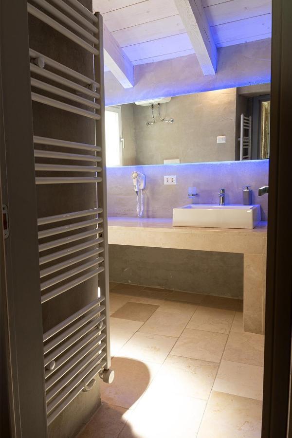 Graffiti B&B Apartments โคราโต ภายนอก รูปภาพ