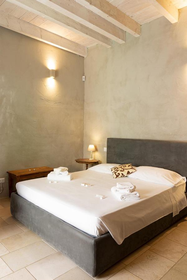 Graffiti B&B Apartments โคราโต ภายนอก รูปภาพ