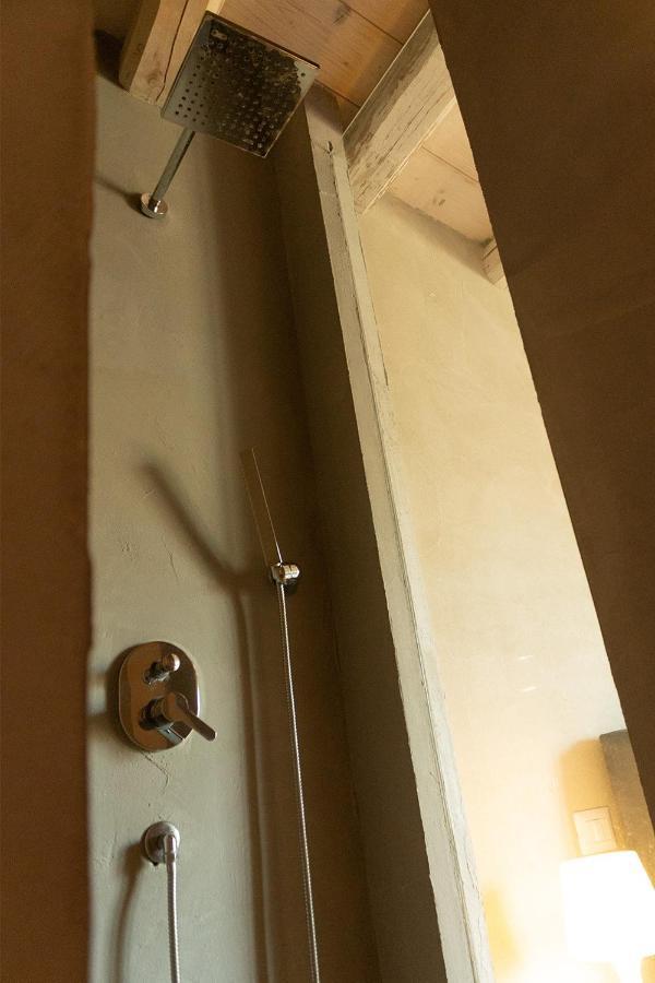 Graffiti B&B Apartments โคราโต ภายนอก รูปภาพ